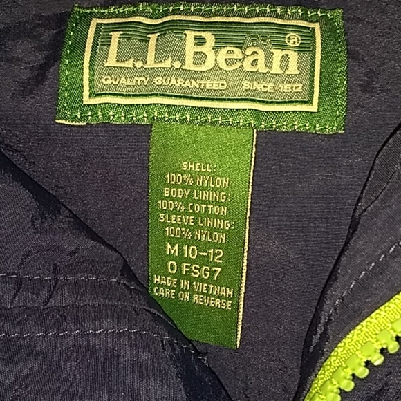 LL. Bean light weight jacket. - Picture 2 of 12